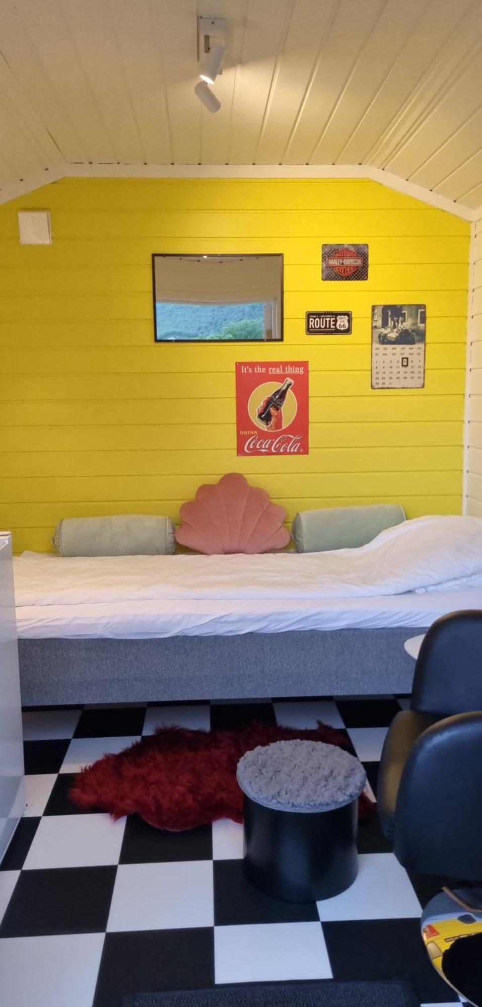 Rodseth Gardsovernatting Hytter Molde Quarto foto